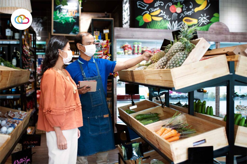 customer segment adalah